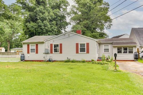 428 Macdonald Cres, Norfolk, VA, 23505-3610 | Card Image