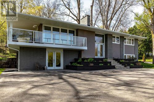 123 Hillcrest Avenue, Hamilton (Greensville), ON, L9H4X7 | Card Image