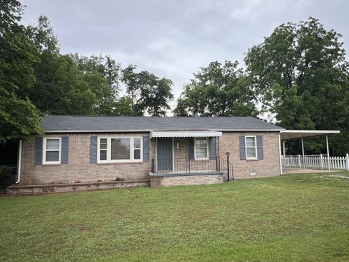 208 Lillian St, Winchester, TN, 37398-1597 | Card Image
