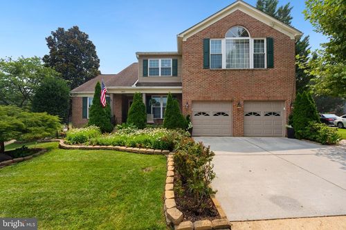 6021 Woodlake Ln, ALEXANDRIA, VA, 22315-2646 | Card Image