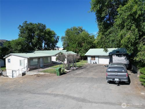 413 B St, Grand Coulee, WA, 99133 | Card Image