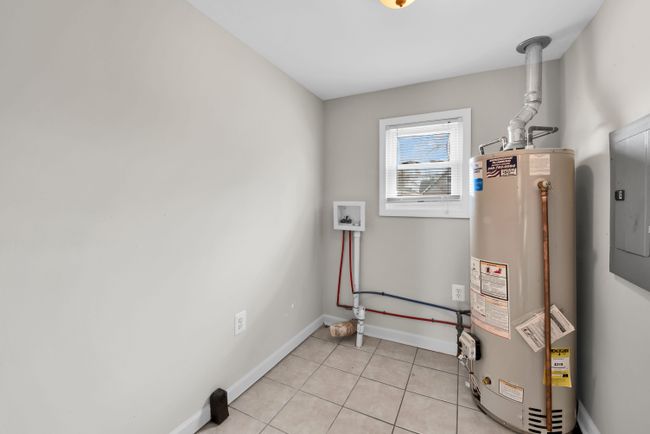 85 W Garfield Ave, House other with 3 bedrooms, 1 bathrooms and null parking in Hazel Park MI | Image 12