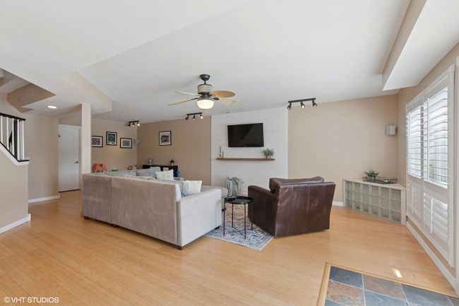 6N142 Riverside Dr, House other with 4 bedrooms, 4 bathrooms and 2 parking in St. Charles IL | Image 22