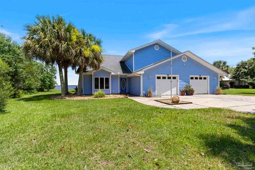 2116 Copelare Dr, Milton, FL, 32583 | Card Image