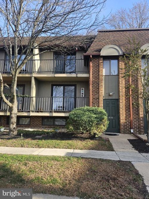 49b-820 Putnam Blvd, WALLINGFORD, PA, 19086-6704 | Card Image