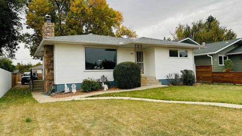 414 8 St E, Drumheller, AB, T0J0Y5 | Card Image