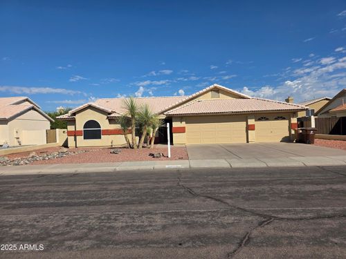 8758 W Bloomfield Rd, Peoria, AZ, 85381-8170 | Card Image