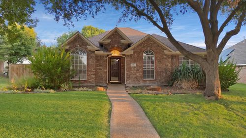 5708 Mckinley Ln, Richardson, TX, 75082-4098 | Card Image