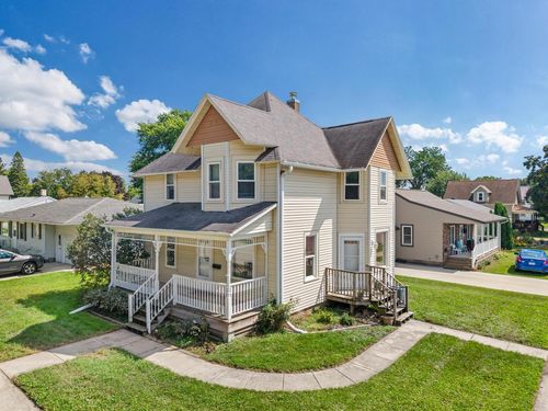 304 Jefferson Street E, Caledonia, MN, 55921 | Card Image