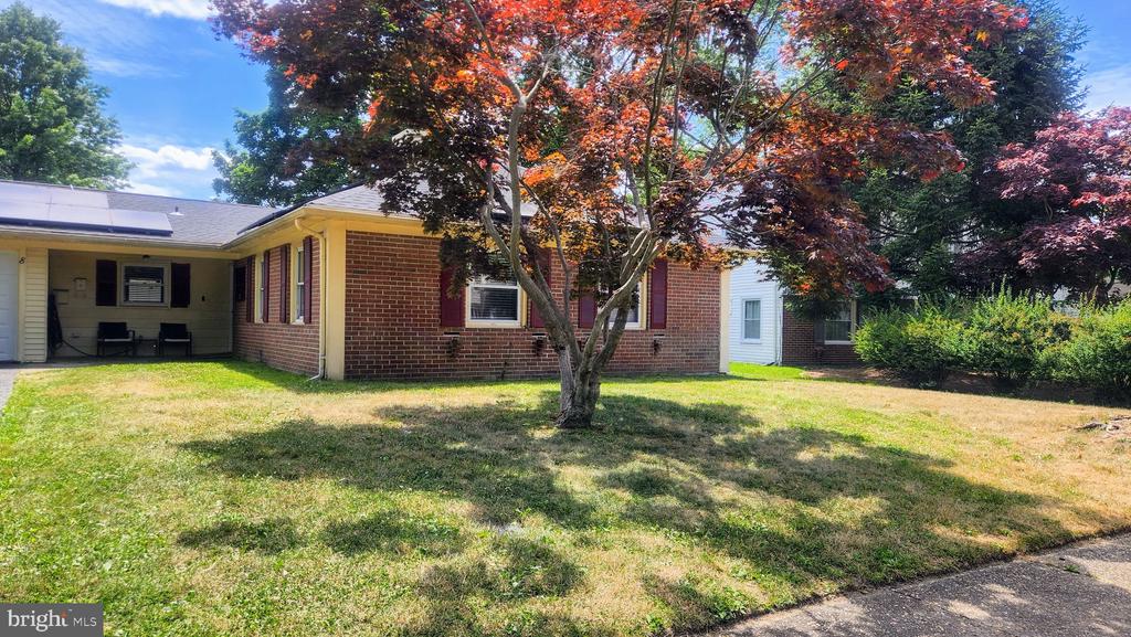 Pembrook Ln, Willingboro, NJ 08046