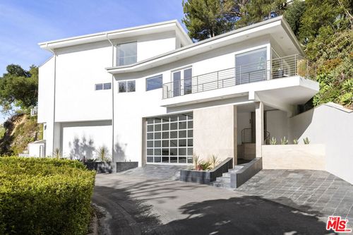 3111 Belden Dr, Los Angeles, CA, 90068-1947 | Card Image