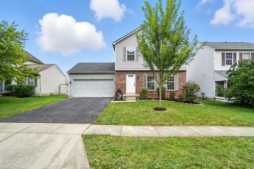 821 Windy Hill Ln, Galloway, OH, 43119-8533 | Card Image