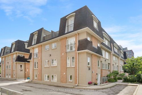 140-30 Merchant Lane, Toronto, ON, M6P4J6 | Card Image