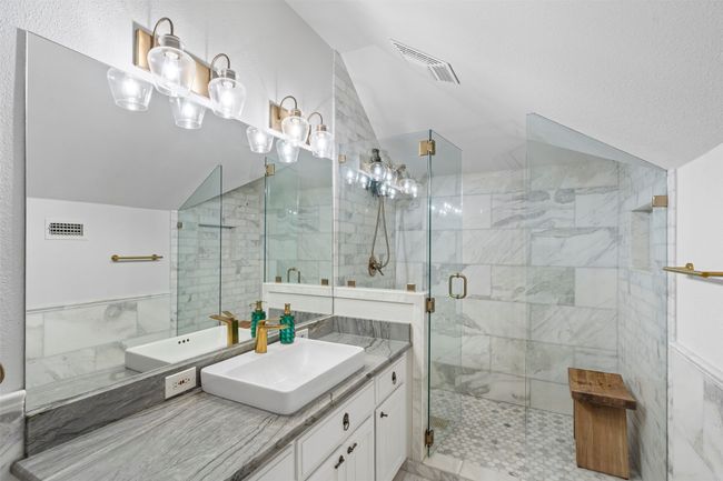 9825 Bringier Ct, House other with 4 bedrooms, 4 bathrooms and null parking in Granbury TX | Image 30