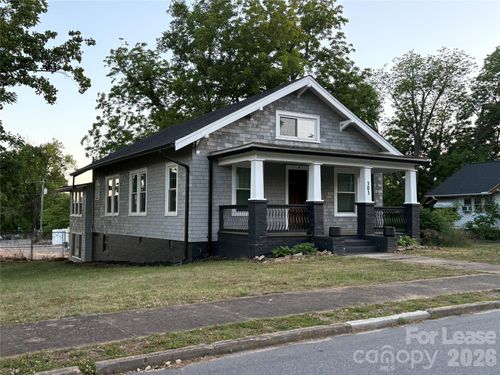303 Bouchelle St, Morganton, NC, 28655-3303 | Card Image