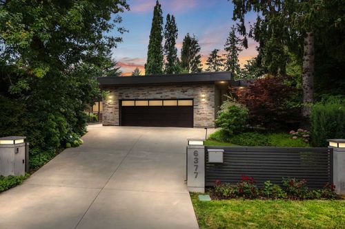 6377 Charing Crt, Burnaby, BC, V5E3Y4 | Card Image