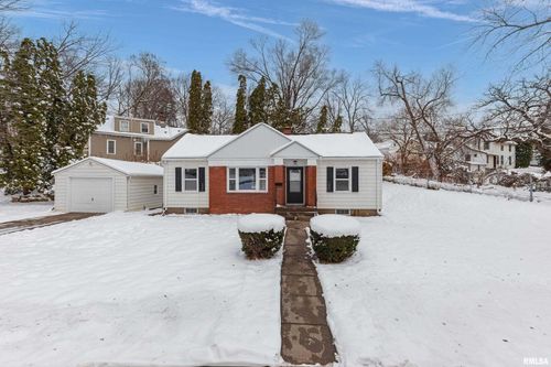 1310 Kirkwood Blvd Boulevard, Davenport, IA, 52803 | Card Image