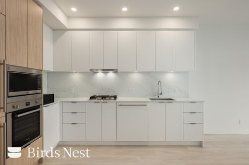 2006-537 Cottonwood Ave, Coquitlam, BC, V3J0S4 | Card Image