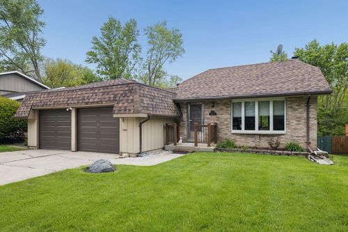 1005 Valley Ln, Lockport, IL, 60441-3752 | Card Image