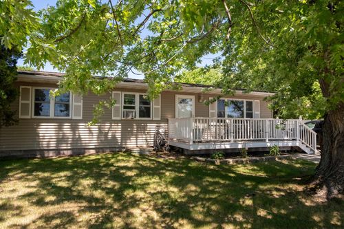 121 Se 10th St, Grand Rapids, MN, 55744-3914 | Card Image