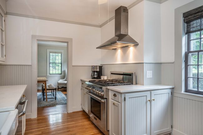 132 Broad St, House other with 3 bedrooms, 2 bathrooms and null parking in Wethersfield CT | Image 10