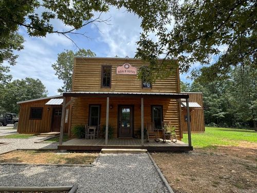3 Dry Bone Rd, Ash Flat, AR, 72513-8029 | Card Image