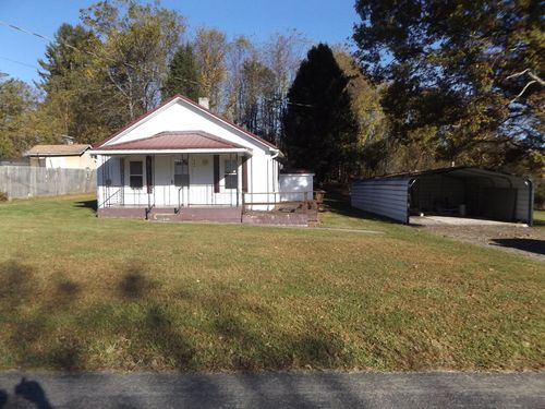 206 Walnut St., Galax, VA, 24333 | Card Image