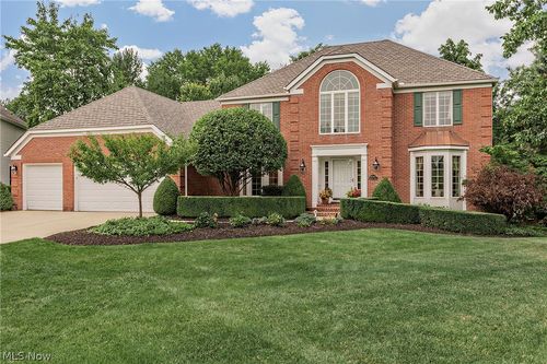 19165 Ridgeline Court, Strongsville, OH, 44136 | Card Image