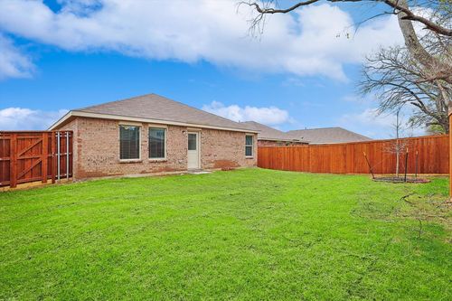 1312 Claireborne Ct, Little Elm, TX, 75068-2331 | Card Image