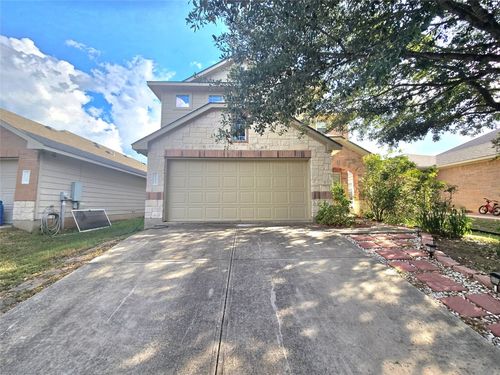 133 Hillhouse Ln, Manchaca, TX, 78652-3546 | Card Image