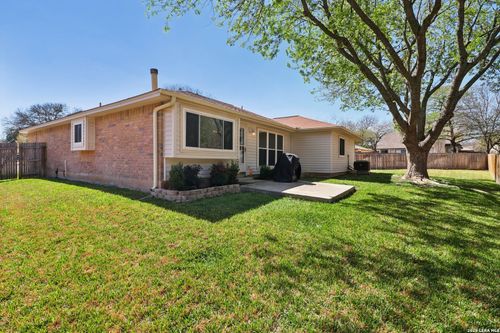 1101 Andre, Schertz, TX, 78154-2720 | Card Image