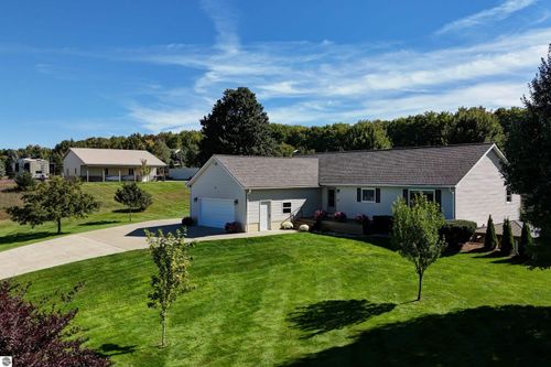 947 Sw Prairie Lane, Kalkaska, MI, 49646 | Card Image