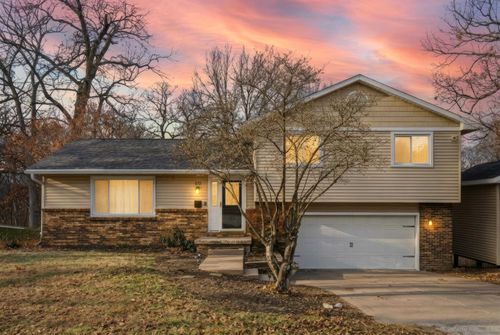 610 Forest Rd Road, East Moline, IL, 61244 | Card Image