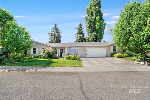 307 Garnet Dr, Kimberly, ID, 83341-1930 | Card Image