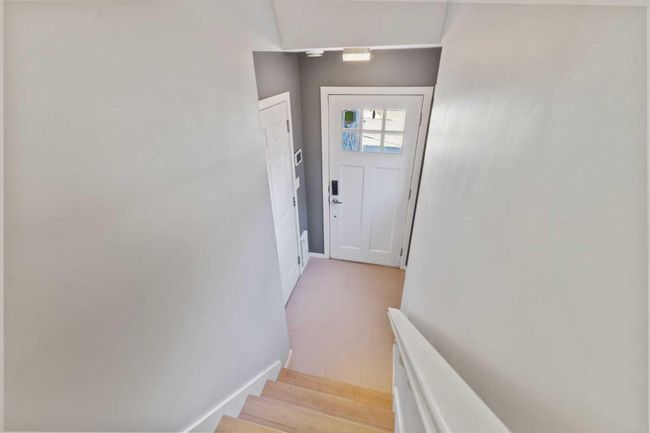 452 Ascot Cir Sw, Townhouse with 3 bedrooms, 3 bathrooms and 3 parking in Calgary AB | Image 5