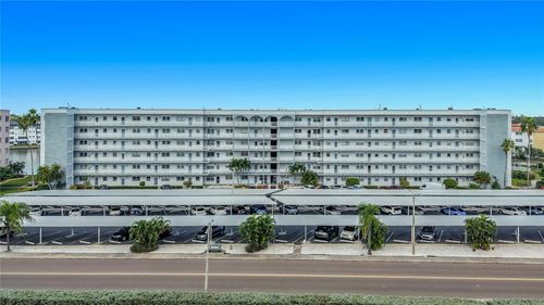 611-5925 Shore Blvd S, Gulfport, FL, 33707-5914 | Card Image