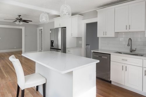 112 Brush Hill Rd, Milton, MA, 02186-1160 | Card Image