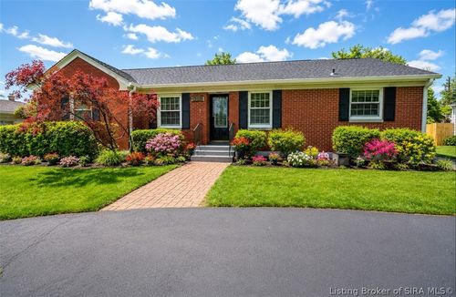 1352 Slate Run Rd, New Albany, IN, 47150-1829 | Card Image