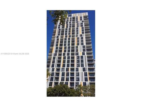 apt-307-31 Se 6th St, Miami, FL, 33131-3099 | Card Image