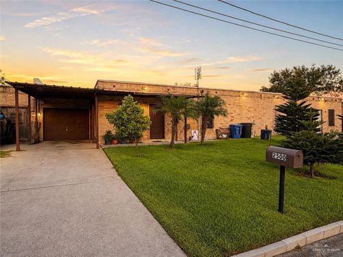 2500 N 19 1/2 St, McAllen, TX, 78501-6101 | Card Image