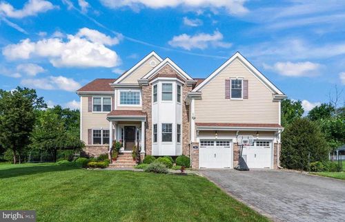 74 Dublin Rd, SKILLMAN, NJ, 08558-1729 | Card Image