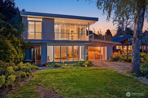 78 Point Fosdick Dr Nw, Gig Harbor, WA, 98335-7866 | Card Image