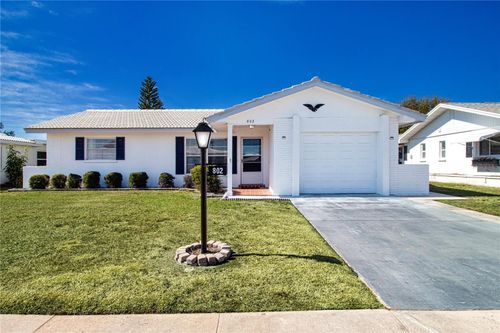 802 Buttonwood Dr, BRADENTON, FL, 34208-8008 | Card Image