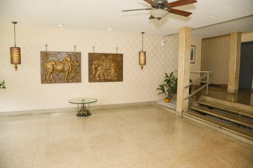 apt-4j-100 Randall Ave, Freeport, NY, 11520-2724 | Card Image