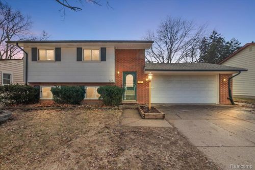 608 Amelia Ave, Royal Oak, MI, 48073-2703 | Card Image