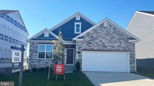 138 Woodford Dr, STEPHENS CITY, VA, 22655-3918 | Card Image