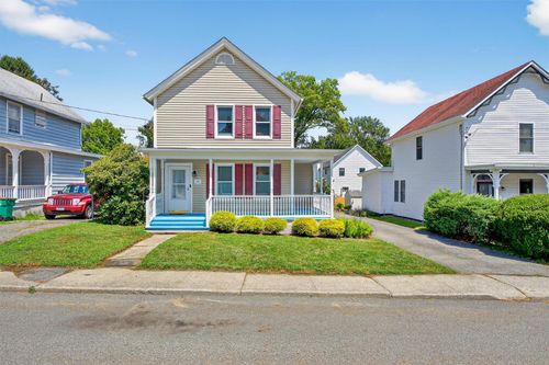 15 Maple St, Beacon, NY, 12508-2008 | Card Image