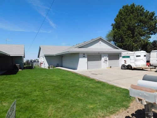 718-712 - 718 Borchers Ln, Caldwell, ID, 83605-1845 | Card Image