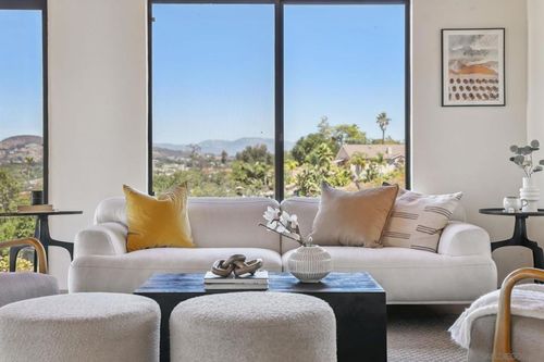 974 Via Hillview, Fallbrook, CA, 92028 | Card Image