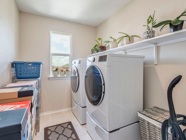 270 Fuchsia St, House other with 3 bedrooms, 3 bathrooms and 6 parking in Kyle TX | Image 25